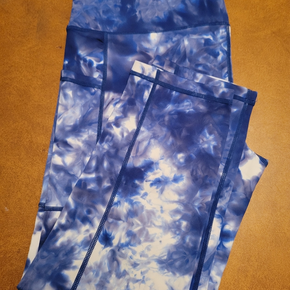 Constantly varied gear cvg capri leggings